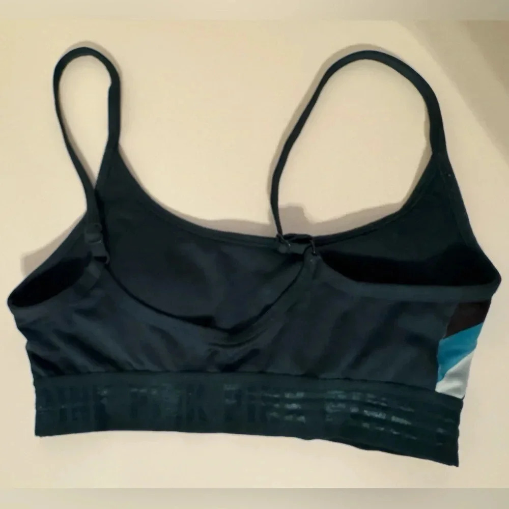 Victoria’s Secret Pink Ultimate Lightly Lined Sports Bra - Picture 5 of 8